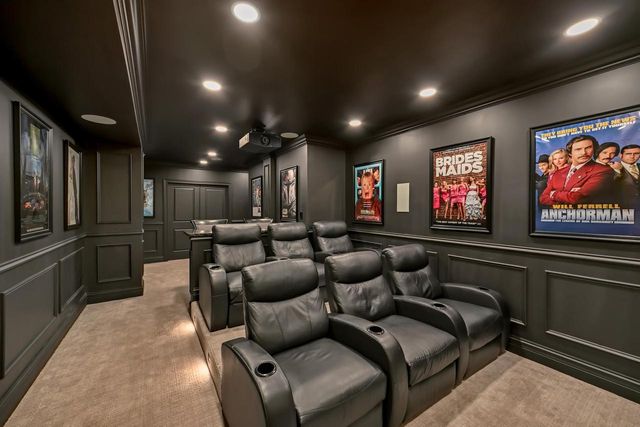 14165 N Pine Bluff ROAD, Mequon, WI 53097