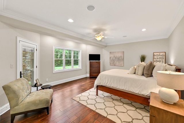 14165 N Pine Bluff ROAD, Mequon, WI 53097