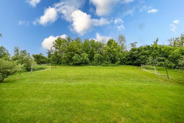 14165 N Pine Bluff ROAD, Mequon, WI 53097