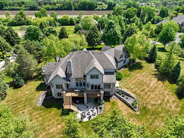 14165 N Pine Bluff ROAD, Mequon, WI 53097