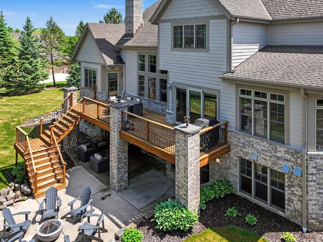 14165 N Pine Bluff ROAD, Mequon, WI 53097