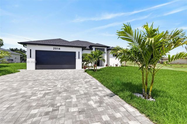 2014 SW 8th PL, Cape Coral, FL 33991