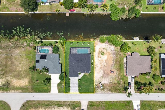 2014 SW 8th PL, Cape Coral, FL 33991
