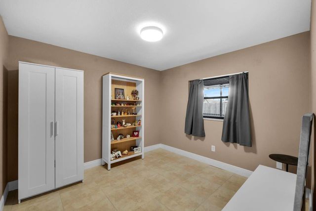 10901 Granite Street, Boca Raton, FL 33428