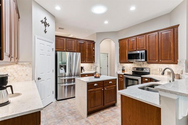 1904 APPLEGATE COVE, Casselberry, FL 32707