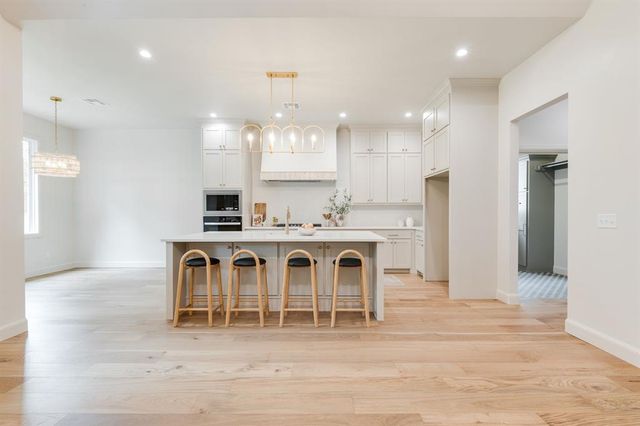 3508 Sardinia Way, Edmond, OK 73034