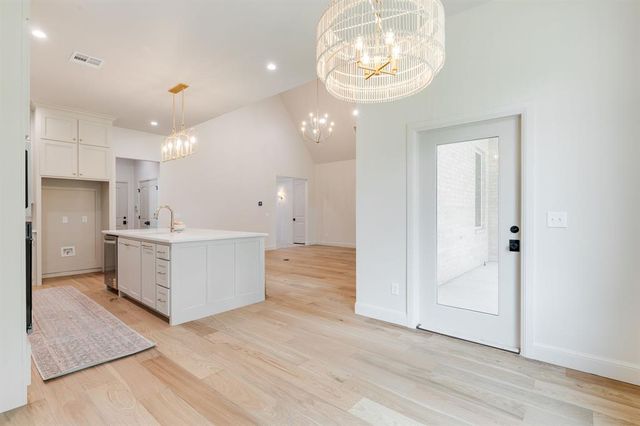 3508 Sardinia Way, Edmond, OK 73034