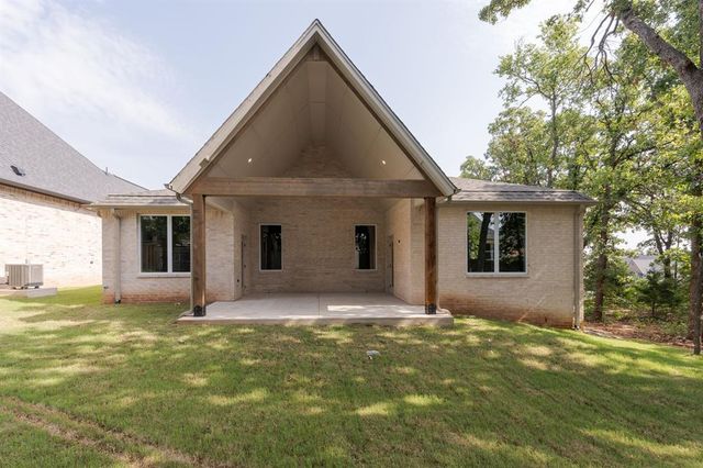 3508 Sardinia Way, Edmond, OK 73034