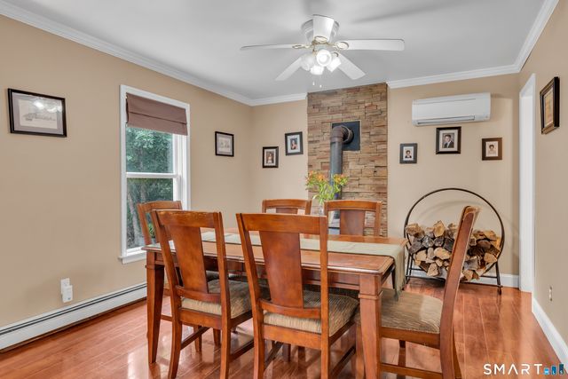 20 Airline Road, Clinton, CT 06413