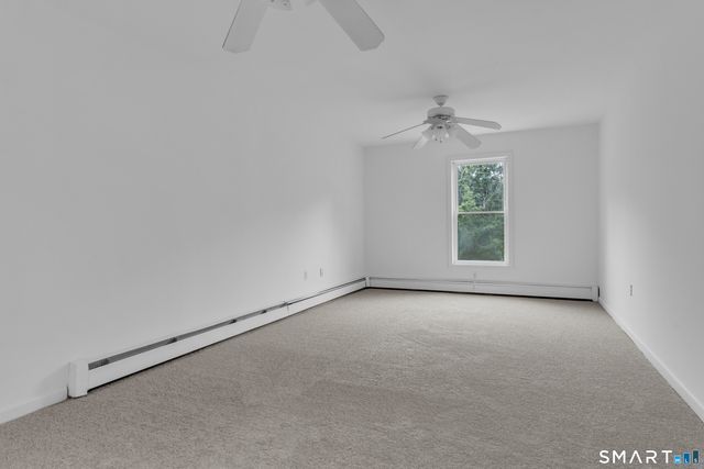 20 Airline Road, Clinton, CT 06413