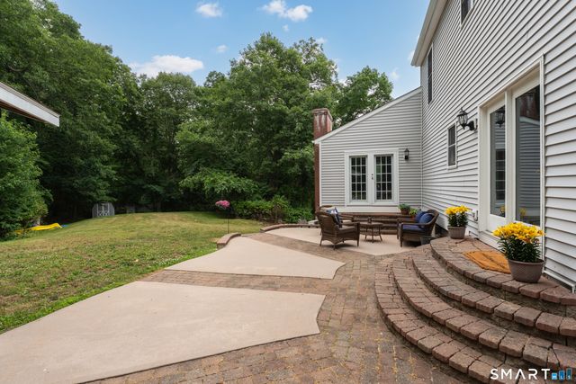 20 Airline Road, Clinton, CT 06413