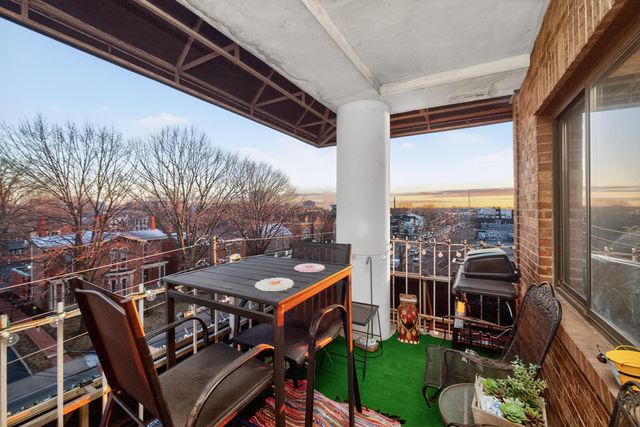 355 S Broadway Unit 202, Lexington, KY 40508