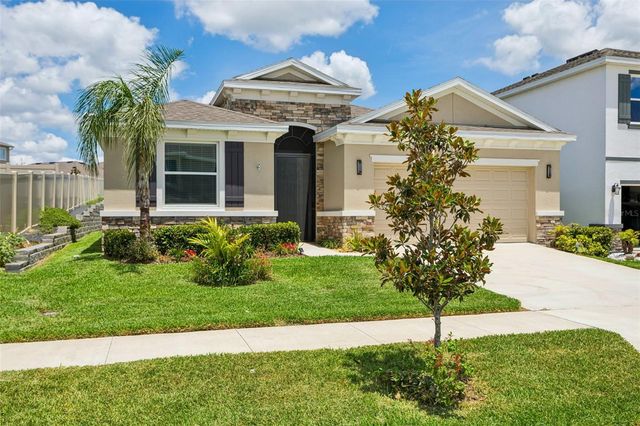 9845 SHORELINE VIEW WAY, Wesley Chapel, FL 33545