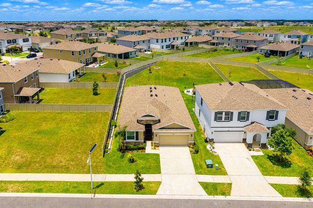 9845 SHORELINE VIEW WAY, Wesley Chapel, FL 33545