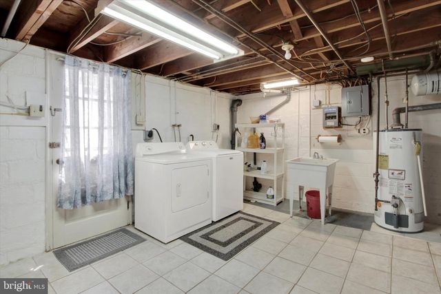 111 N 6TH ST, Mount Wolf, PA 17347