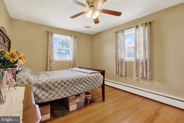 111 N 6TH ST, Mount Wolf, PA 17347