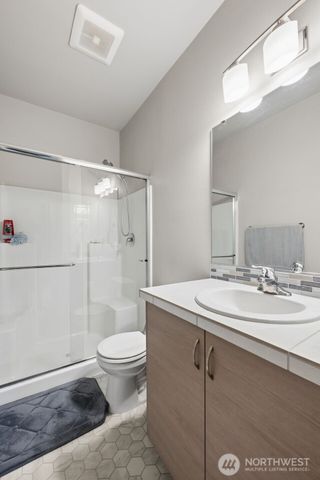 16205 8th Avenue E, Spanaway, WA 98387