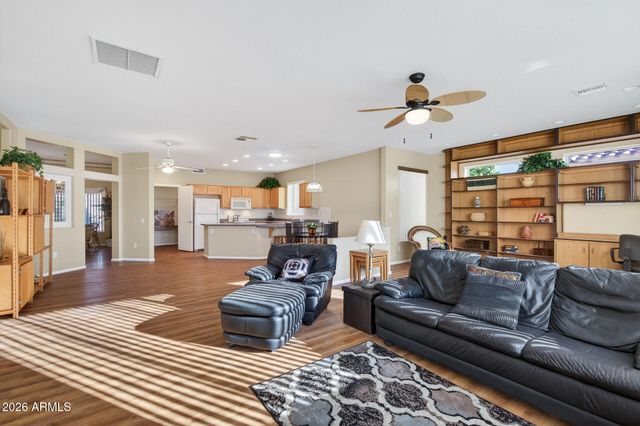 14833 W TOMAHAWK Way, Sun City West, AZ 85375