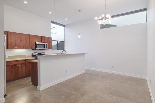 5912 Toscana Ave, Austin, TX 78724