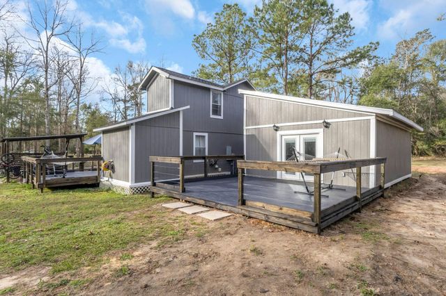 208 Dogwood Circle, Woodville, TX 75979