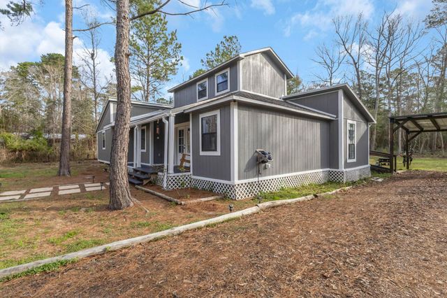 208 Dogwood Circle, Woodville, TX 75979