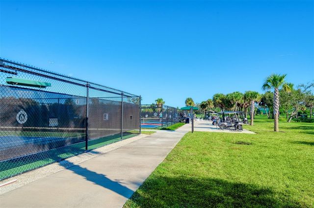 6 SAINT MARTIN CIRCLE, Englewood, FL 34223