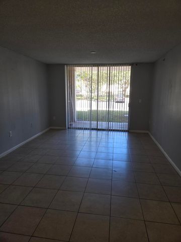 7832 Sonoma Springs Circle 105, Lake Worth, FL 33463