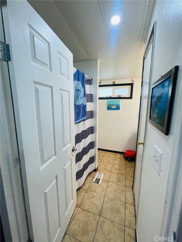 17400 Valley Blvd 66, Fontana, CA 92335