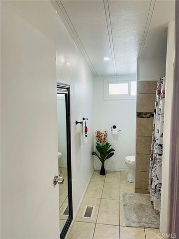 17400 Valley Blvd 66, Fontana, CA 92335