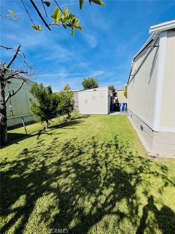 17400 Valley Blvd 66, Fontana, CA 92335