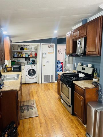 17400 Valley Blvd 66, Fontana, CA 92335