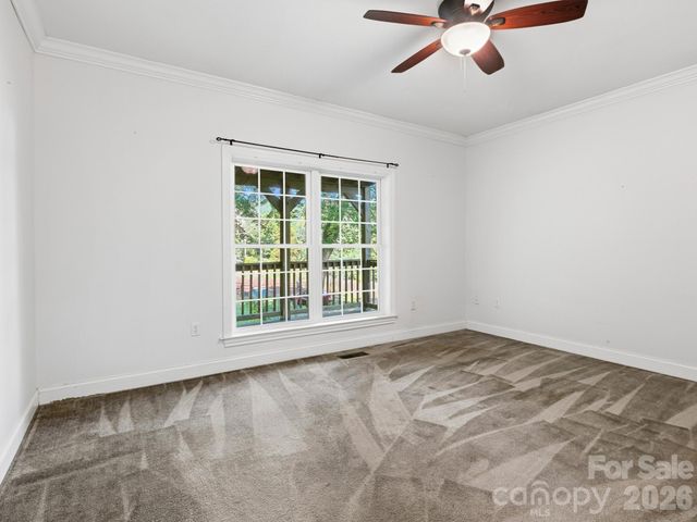 35 Cedar Farm Road, Asheville, NC 28803