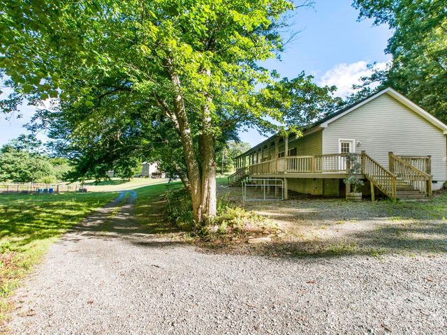 35 Cedar Farm Road, Asheville, NC 28803