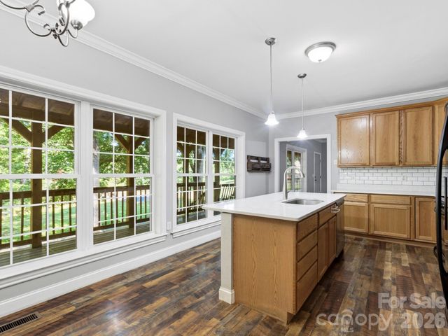 35 Cedar Farm Road, Asheville, NC 28803
