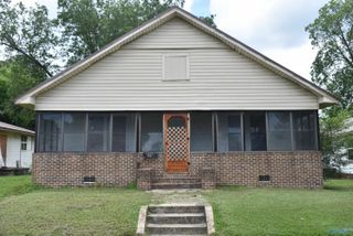 2821 Sansom Avenue, Gadsden, AL 35904