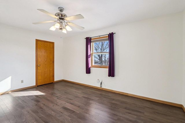 1070 Hageman Road, Belleville, WI 53508