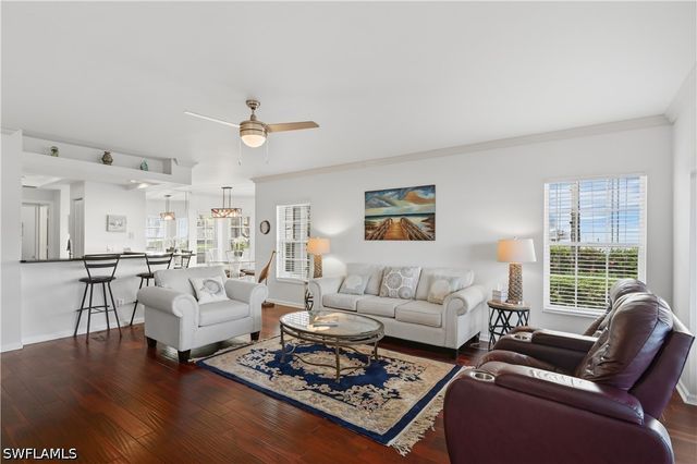 6260 Bellerive AVE 404, Naples, FL 34119