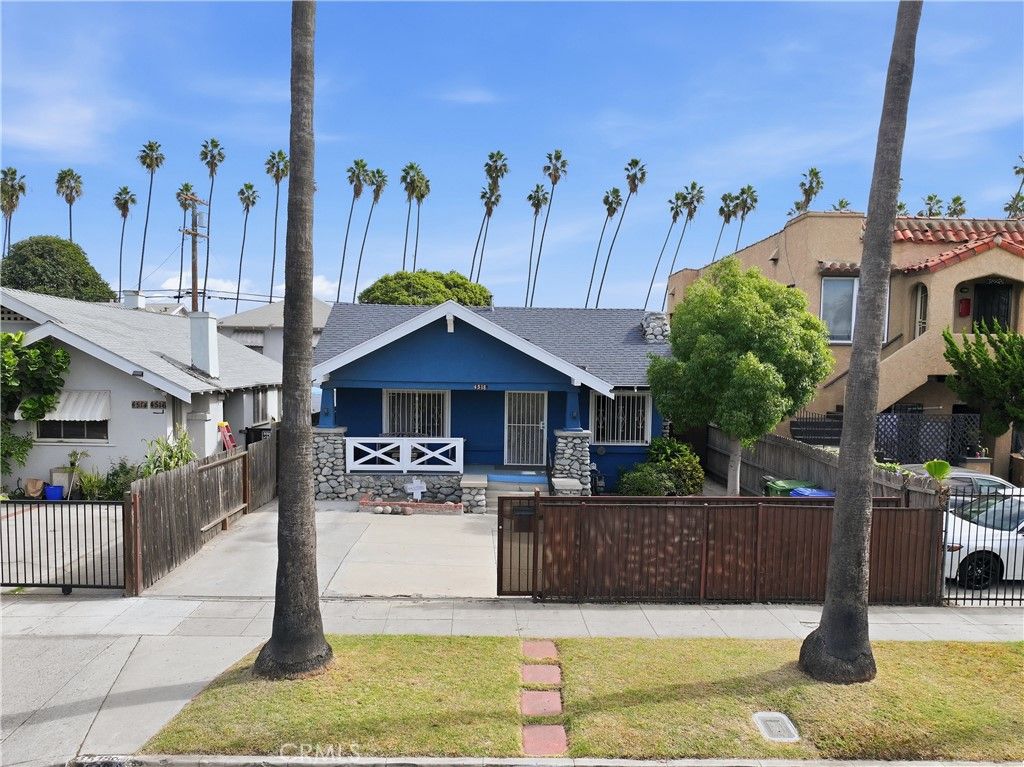 4518 S Van Ness, Los Angeles, CA 90062 — exterior