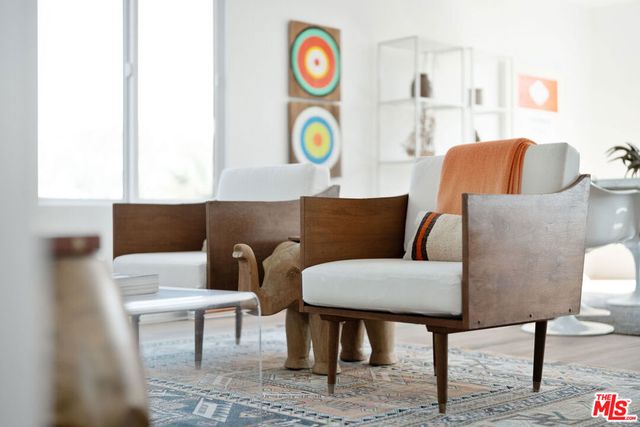 2512 Berkeley Avenue, Los Angeles, CA 90026