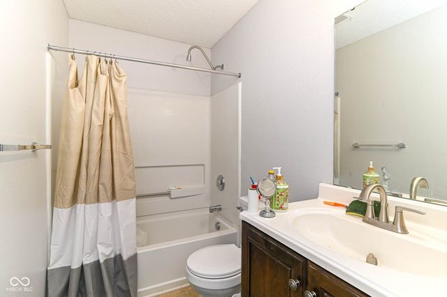 14352 Cuppola Drive, Noblesville, IN 46060