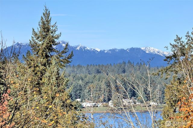 67 E South Island Drive, Shelton, WA 98584