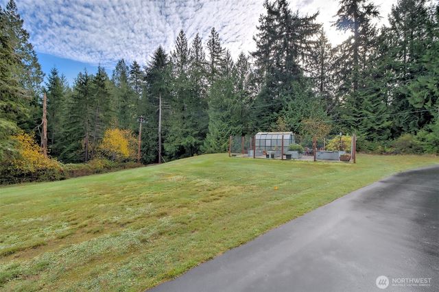 67 E South Island Drive, Shelton, WA 98584