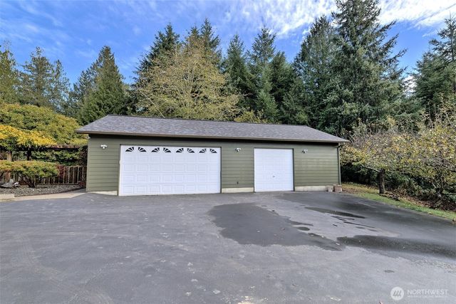 67 E South Island Drive, Shelton, WA 98584