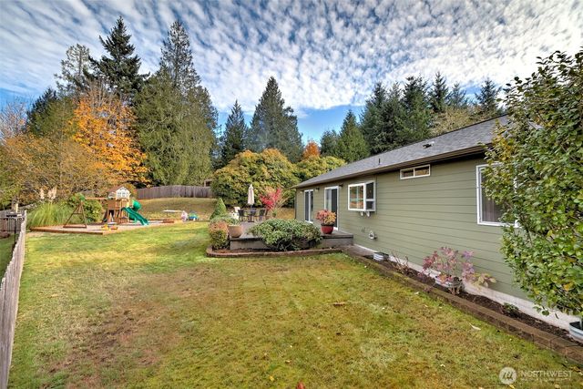 67 E South Island Drive, Shelton, WA 98584