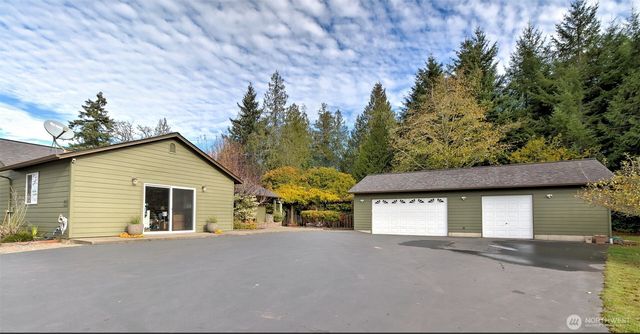 67 E South Island Drive, Shelton, WA 98584