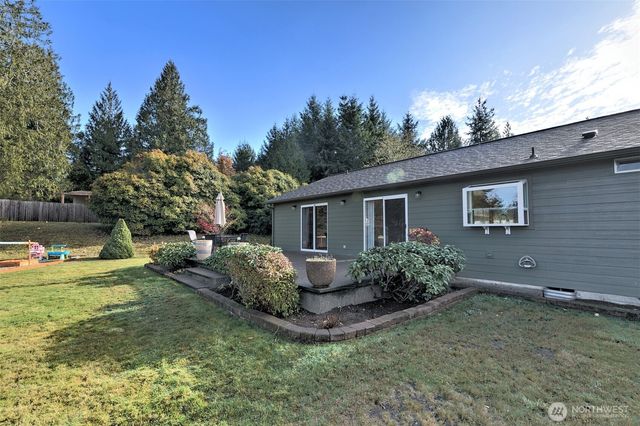 67 E South Island Drive, Shelton, WA 98584