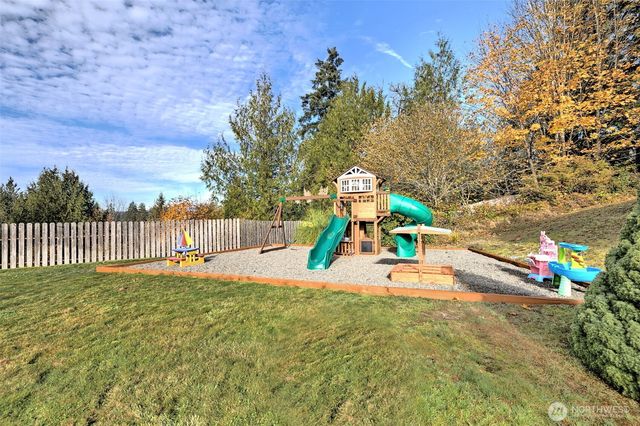 67 E South Island Drive, Shelton, WA 98584