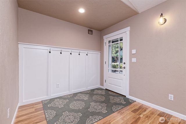 67 E South Island Drive, Shelton, WA 98584