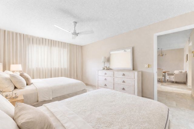 750 Lori Drive 232, Palm Springs, FL 33461