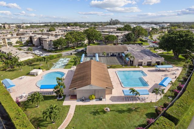 750 Lori Drive 232, Palm Springs, FL 33461